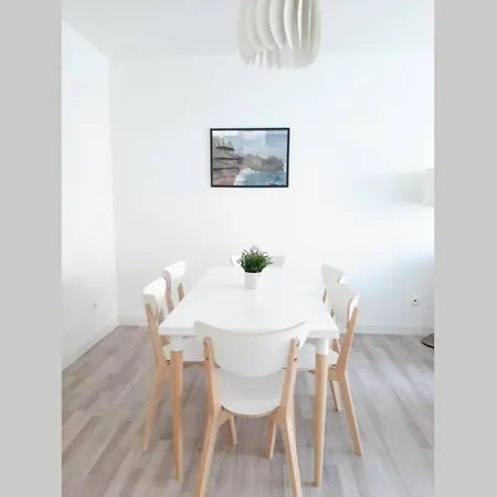 Dv Properties - Apartamento Con Solarium #p7p5r3 Malaga